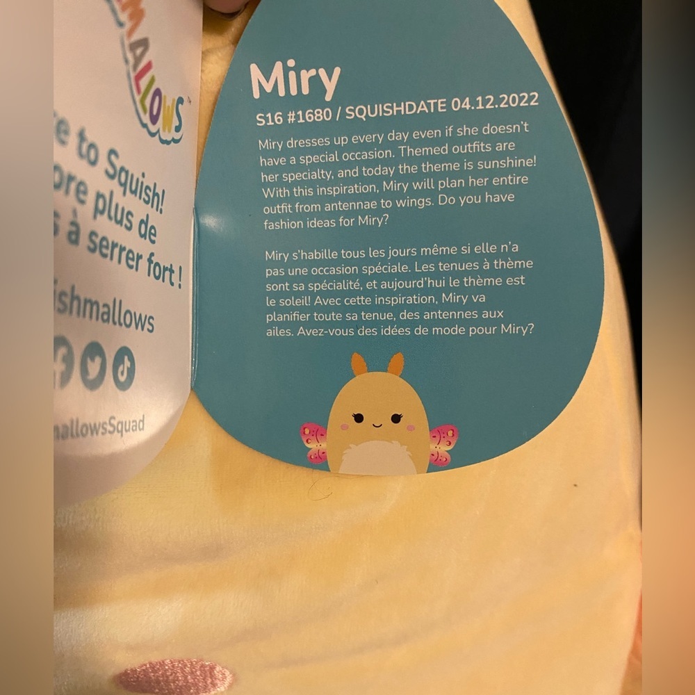 Squishmallow Miry the Yellow Moth NWT Rare Hard to Find Size 16" - Picture 5 of 5